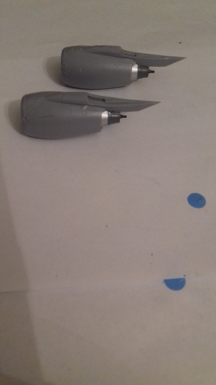 1490960472544701443777.thumb.jpg.1a077074b7918f391c6024f3ecbd679b.jpg