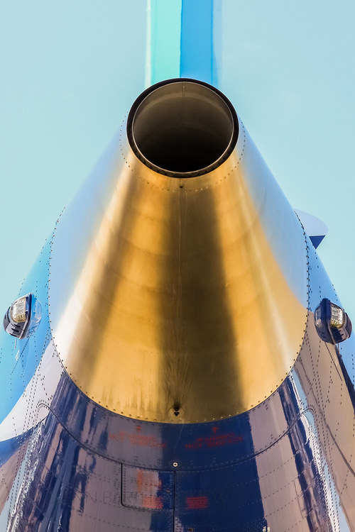 7549532888_89b0447968_b.jpg