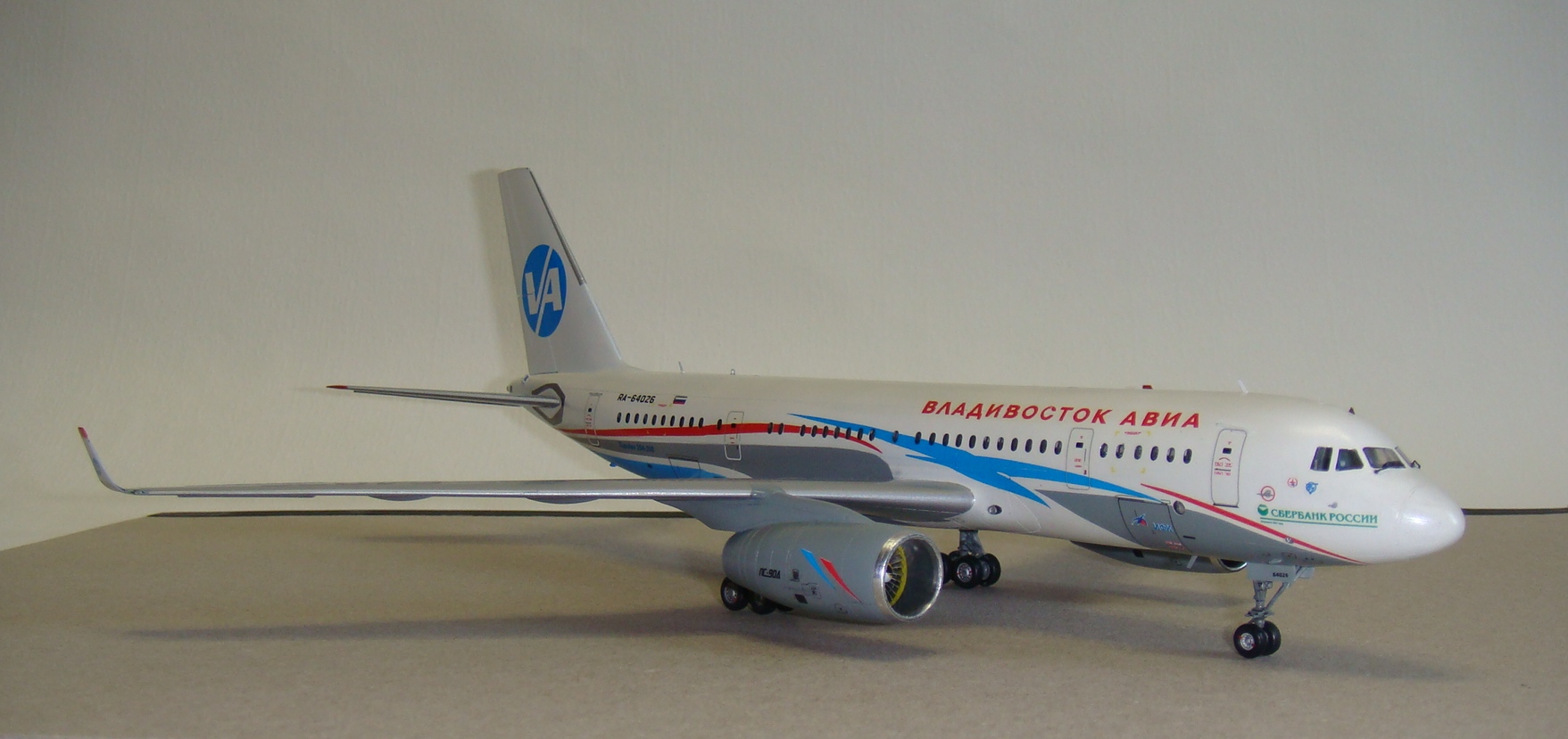 Ту-204-300 RA-64026 Владивосток Авиа - Туполев - Airliner-Models.Org - Forum