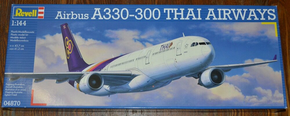 Airbus A330-300 THAI AIRWAYS!.JPG