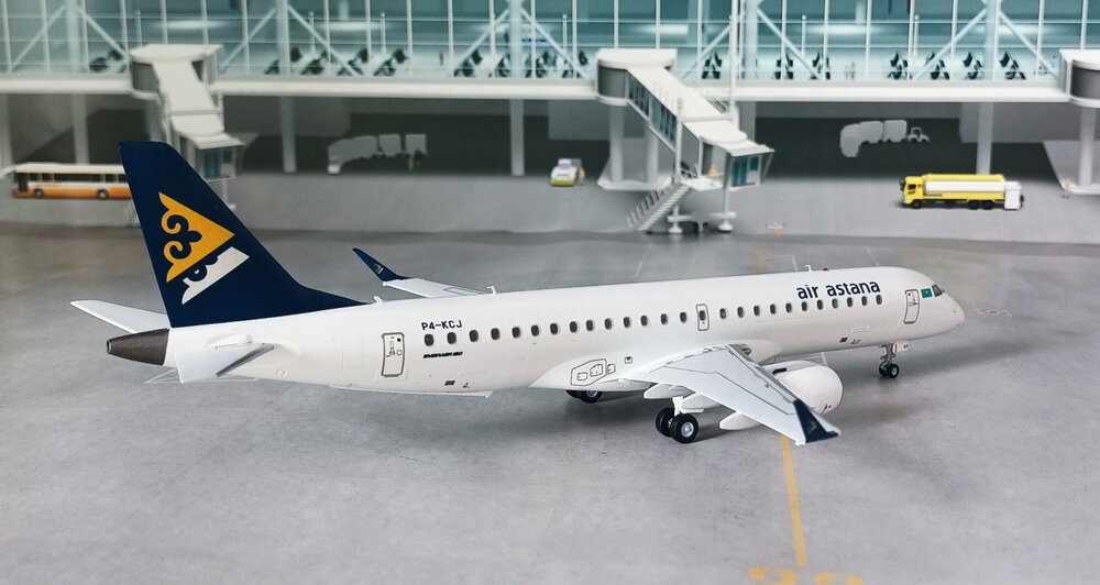Embraer-190_AA-5.thumb.jpg.ca8bccd49d5f2d4eb37c585220da7b2e.jpg